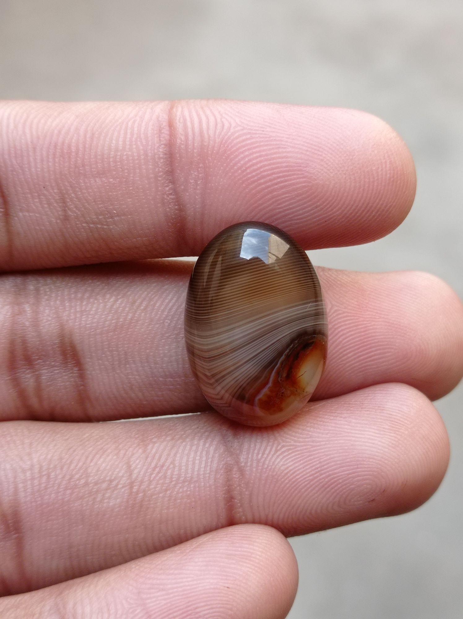 26ct Banded Agate - Sulaimani Aqeeq - 25x17mm