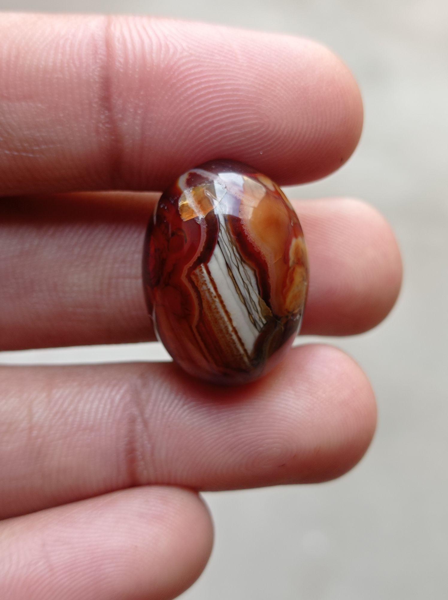 38.1ct Fortified Agate - Sulaimani Aqeeq - Dimension 25x18x11mm