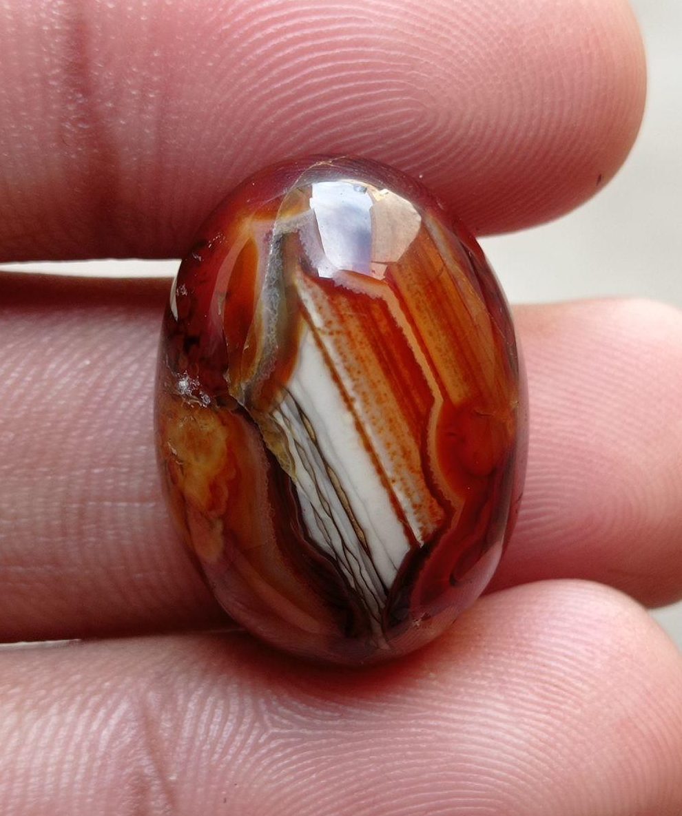 38.1ct Fortified Agate - Sulaimani Aqeeq - Dimension 25x18x11mm