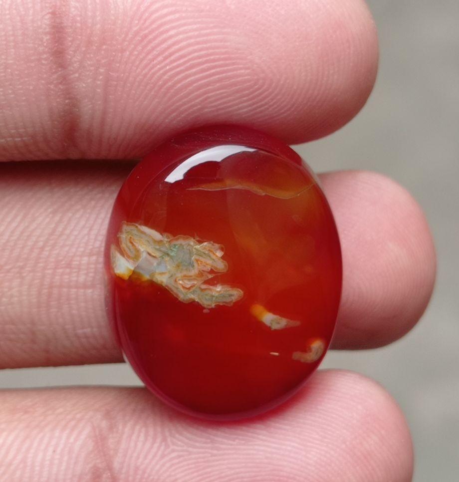 Red Agate Cabochon - Sulaimani Aqeeq - 26x21x9mm