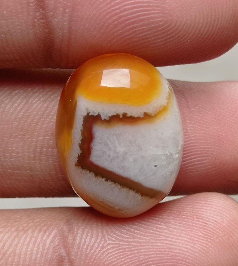 26ct Banded Agate Cabochon - Sulaimani Aqeeq - 23x18mm