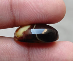 Layered Agate Cabochon - Sulaimani Aqeeq - 23x17mm