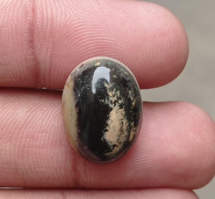 15.4ct Bi-Color Agate - Sulaimani Aqeeq - 20x15x7mm