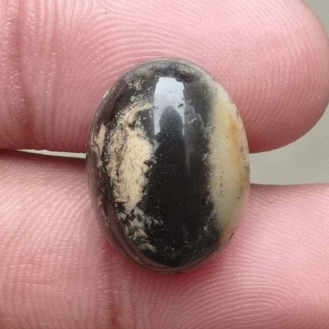 15.4ct Bi-Color Agate - Sulaimani Aqeeq - 20x15x7mm