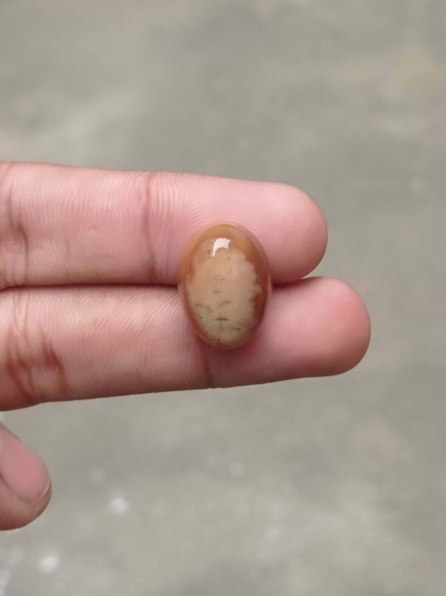 Light Brown Creamy Agate - Sulaimani Aqeeq - 20x15x10mm