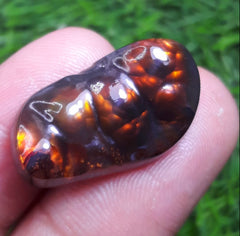 Rare Negro Mexican Fire Agate Carving - Agate De Fuego