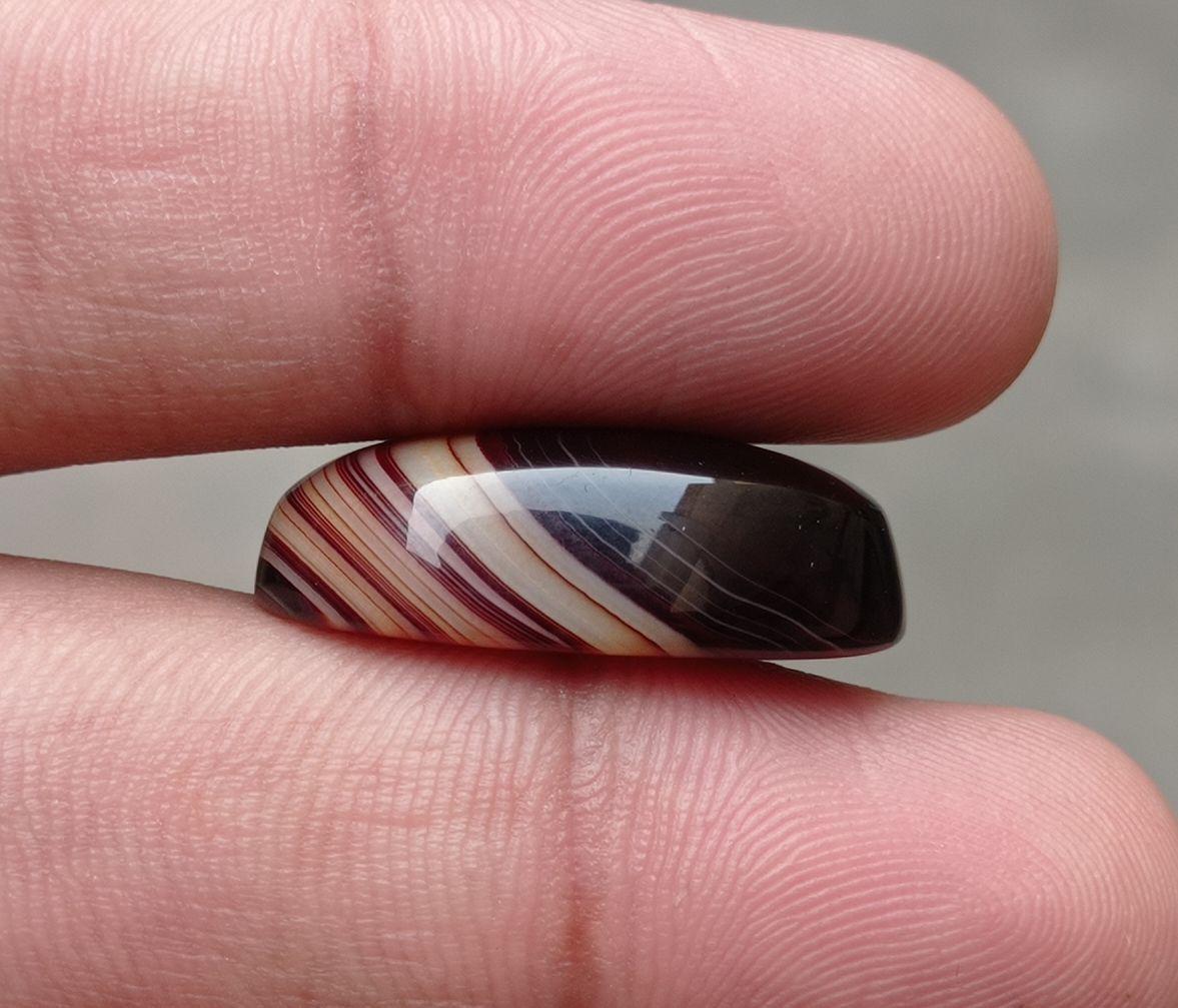 MultiColor Banded Agate - Sulaimani Aqeeq - 26x15x8mm