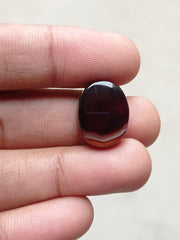 17.4ct Banded Agate Cabochon with Prominent Part of Black - Sulaimani Aqeeq - 20x16x6mm