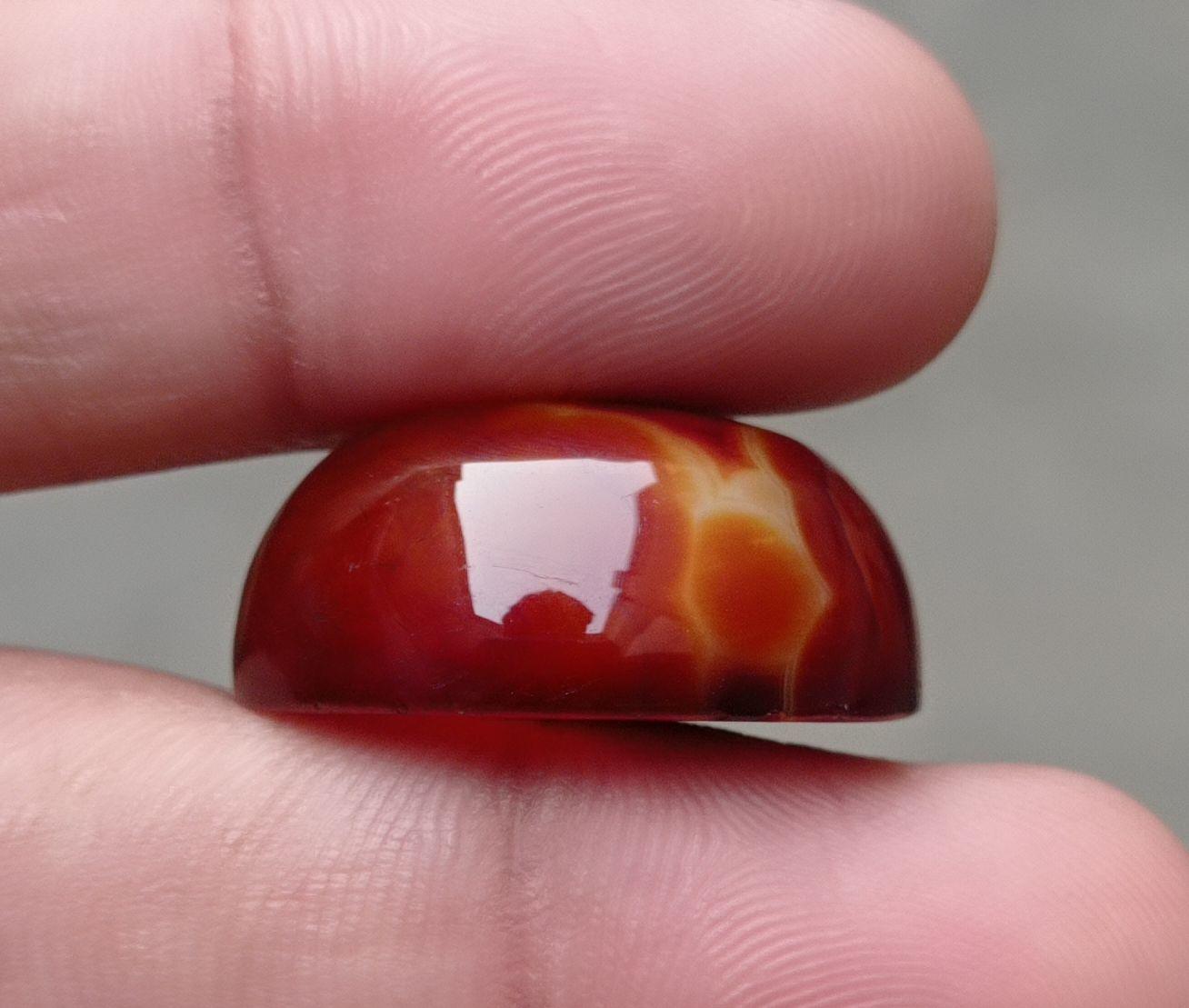 Red Agate - Sulaimani Aqeeq - 26x20x12mm