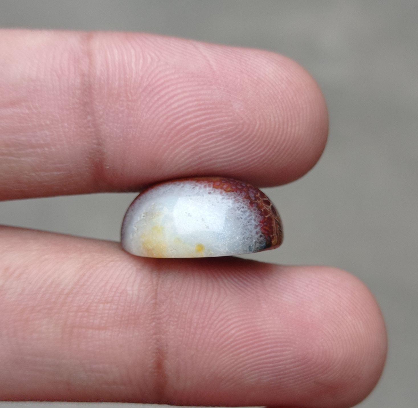 16ct Fortified Agate with Quartize Crystal - Sulaimani Aqeeq -  19x14x8mm