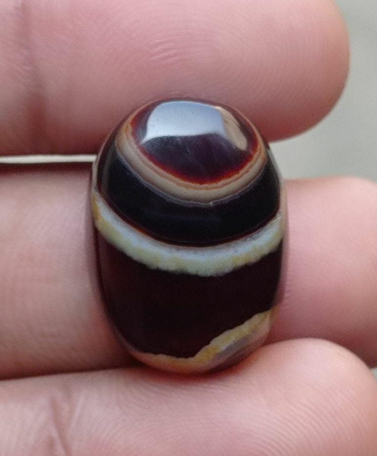 23.5ct Banded Agate - Sulaimani Aqeeq - 23x17x7mm