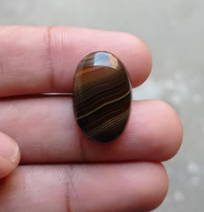 23.7ct Banded Agate - Sulaimani Aqeeq - 24x16x8mm