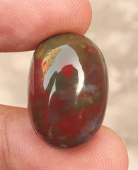 33.9ct Natural High Quality Blood Stone - Heliotrope - Dimension -25mm x 17mm