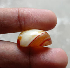 42.1ct Banded Agate Cabochon - Sulaimani Aqeeq - 26x19x11mm