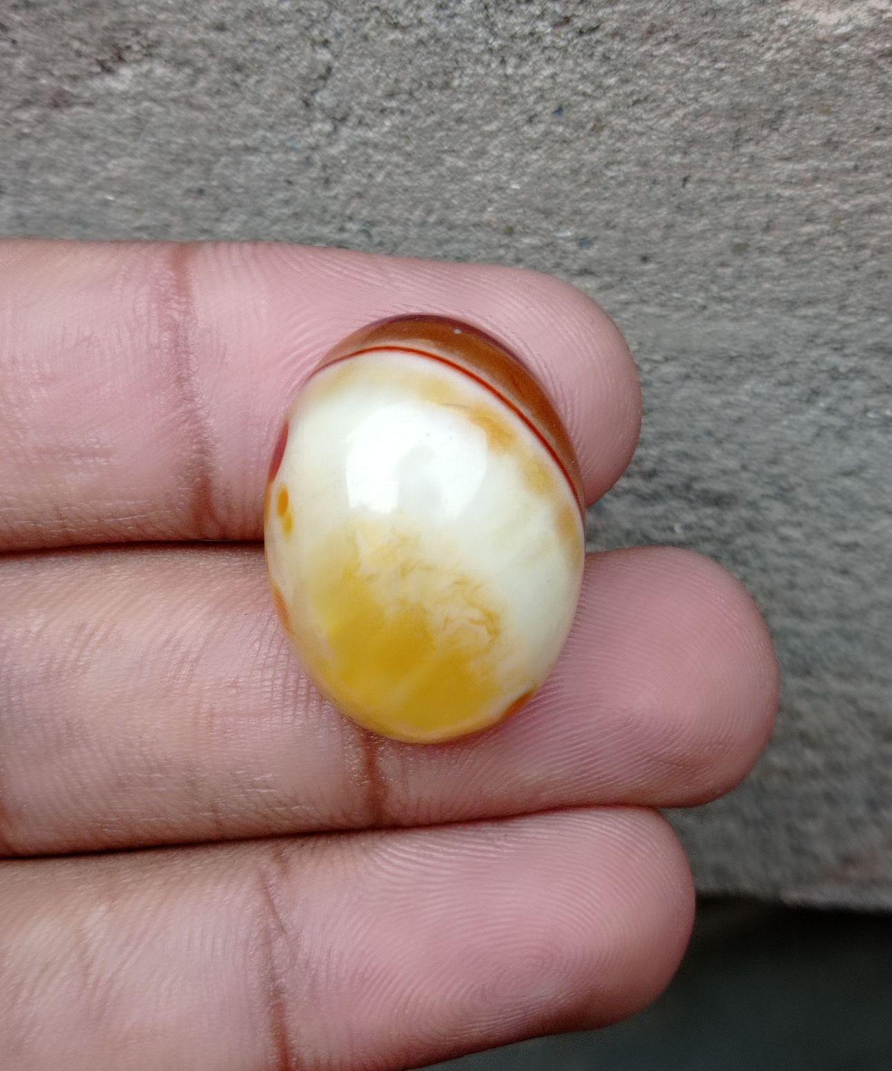 42.1ct Banded Agate Cabochon - Sulaimani Aqeeq - 26x19x11mm