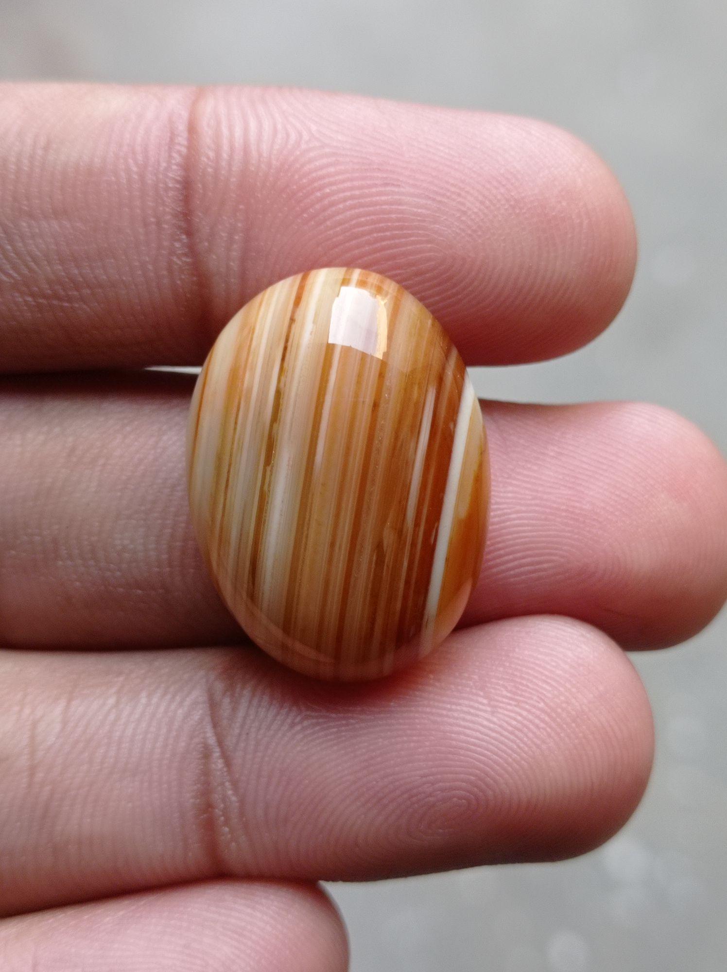 Yellow Banded Agate - Sulaimani Aqeeq Agate -26x19mm