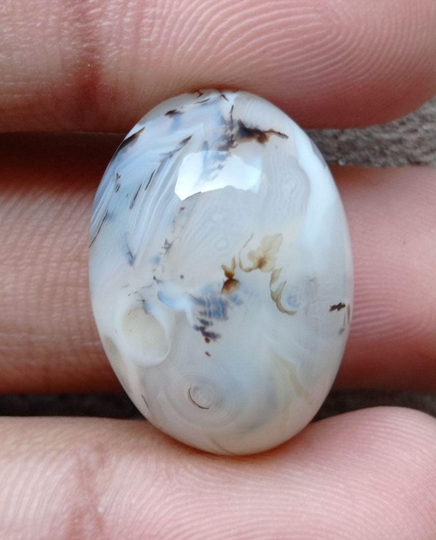 White Agate with Black inclusions - Sulaimani Aqeeq - 25x17mm