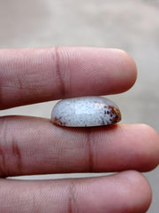 White Enhydritic  Agate Cabochon - Sulaimani Aqeeq - 25x19x9mm