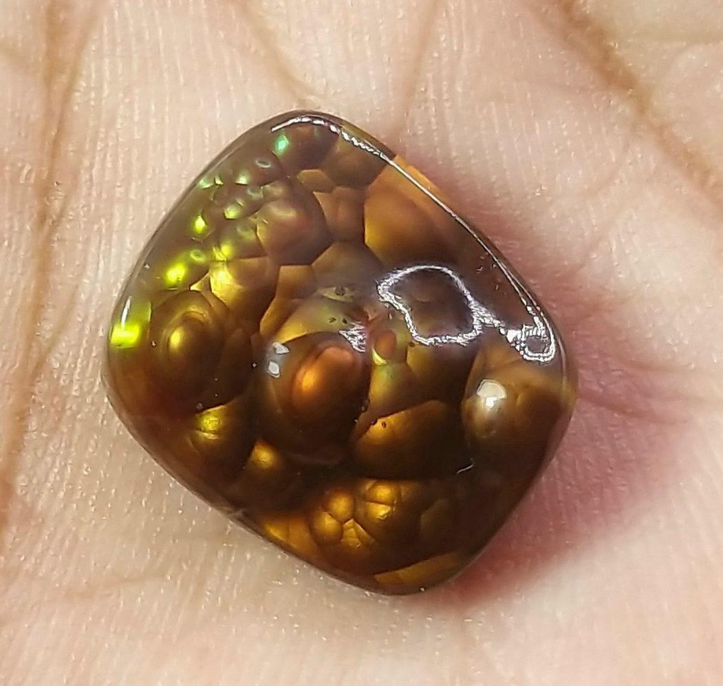 Multicolor Fire Agate Carving - Agata de fuego