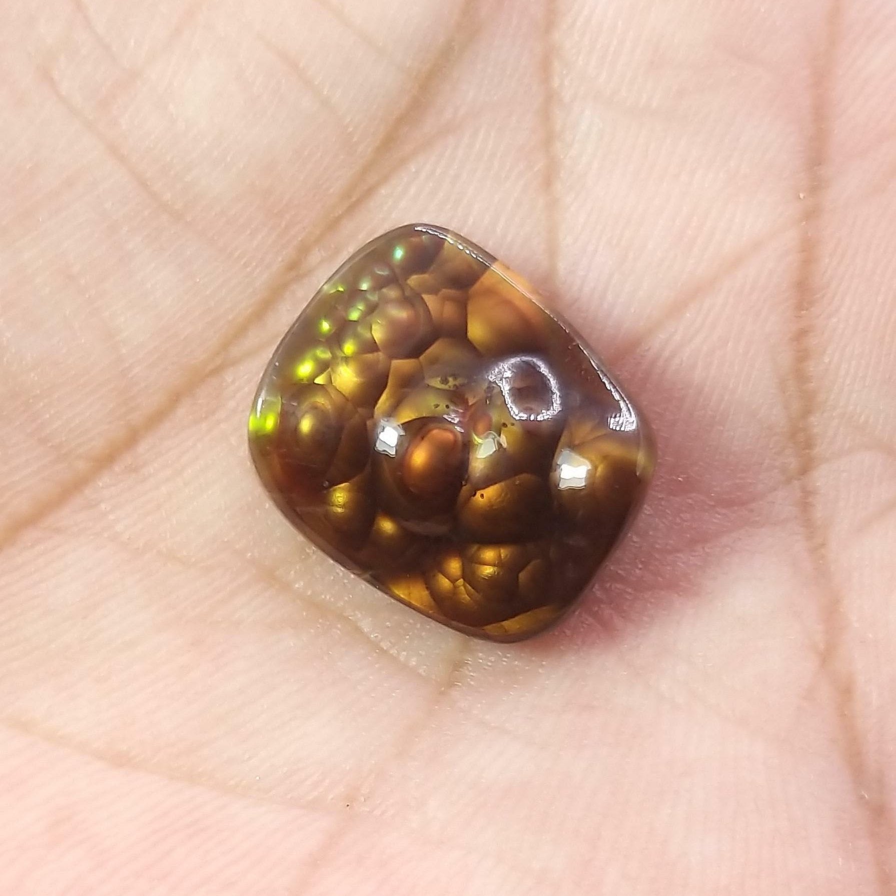 Multicolor Fire Agate Carving - Agata de fuego