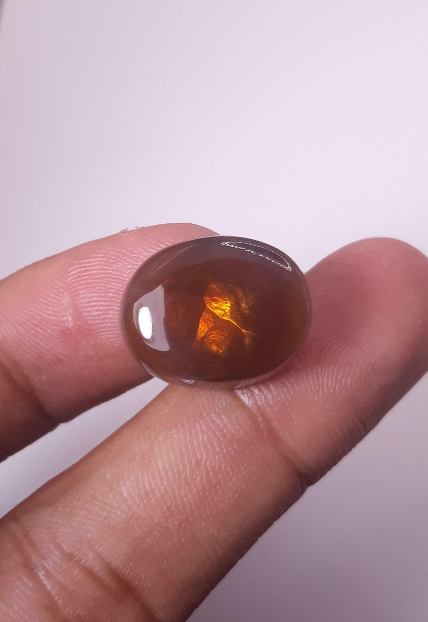 19.5ct Natural Carved Agate from Mexico - Rare than diamond gemstone - 19.8 mm x 15.5 mm x 7.6 mm