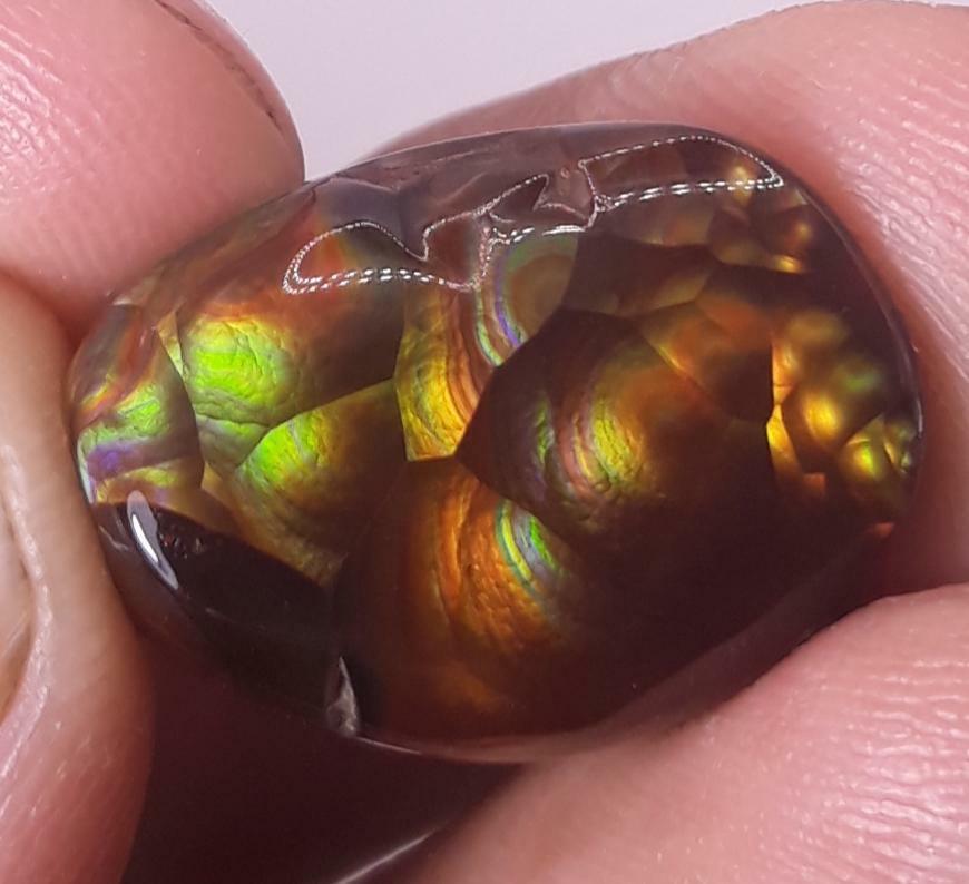 16.9ct Rainbow Bubbly Mexican Fire Agate,  Rare Fire Agate, Oval Cabochon Fire Agate - Perfect gemstone Gift, Rare Gemstone than Diamonds, Dimensions 20 x 14.5mm
