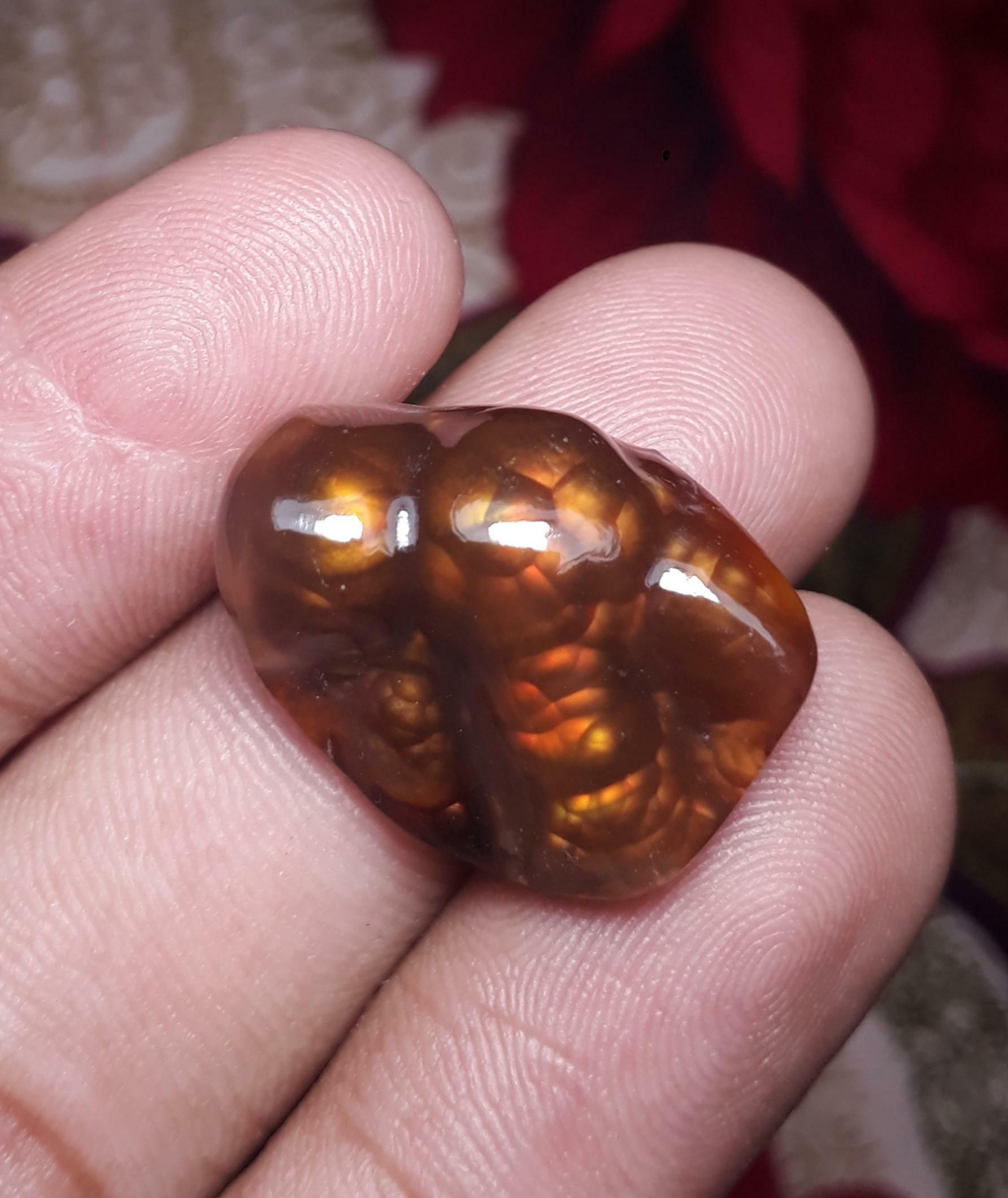 Mexican Rare Fire Agate Carving with Multiple Flashes - Agate De Feugo