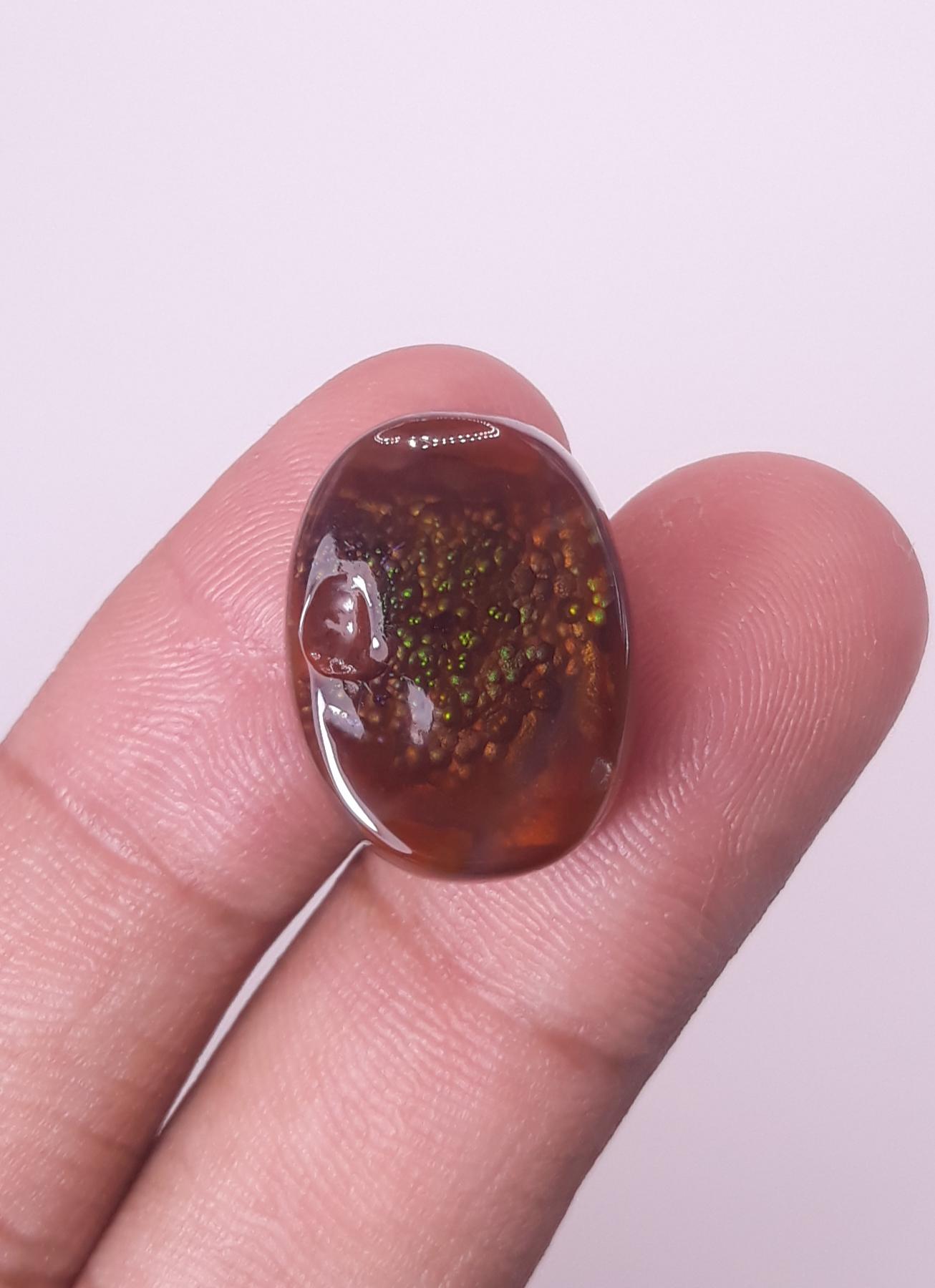 21.5ct Colorful Bubbly Fire Agate,  Rare Fire Agate - Perfect gemstone Gift, Rare Gemstone than Diamonds, Dimensions 21 x 16 mm