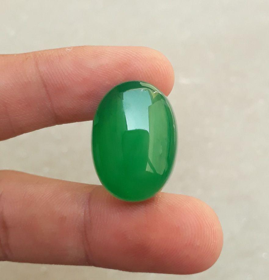 Green Chalcedony - Green Agate - Sabz Aqeeq - Dimension - 25mm X 18mm