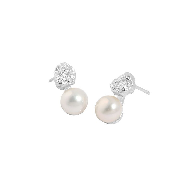 Elegant Round Natural Cultured Pearl Stud Earrings - Gold-Plated Silver Pearl Earrings for women - Perfect Pearl Earrings with Gift Wrapping Included