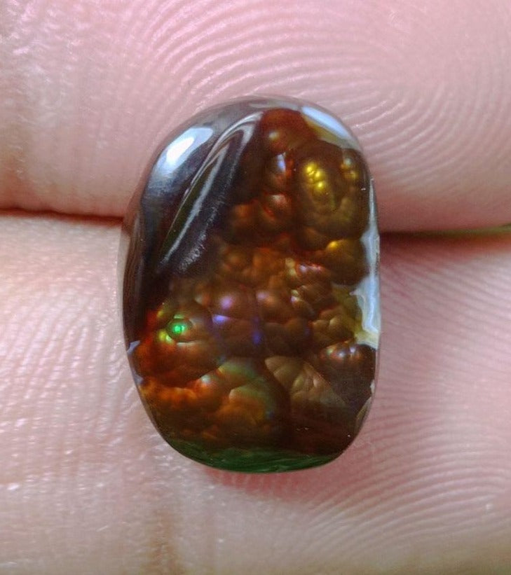 4.7ct Natural Fire Agate from Mexico  , Oval Bubbly Fire Agate - Perfect gemstone Gift, Dimensions - 15x10 mm