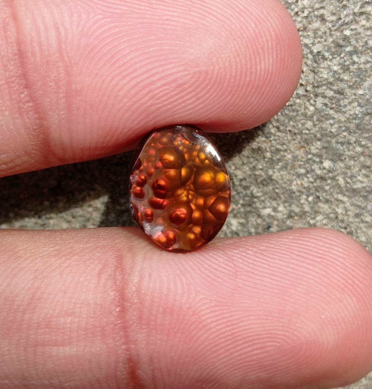 Unique Bubbly Rare Fire Agate Carving - Agata Da Fuego