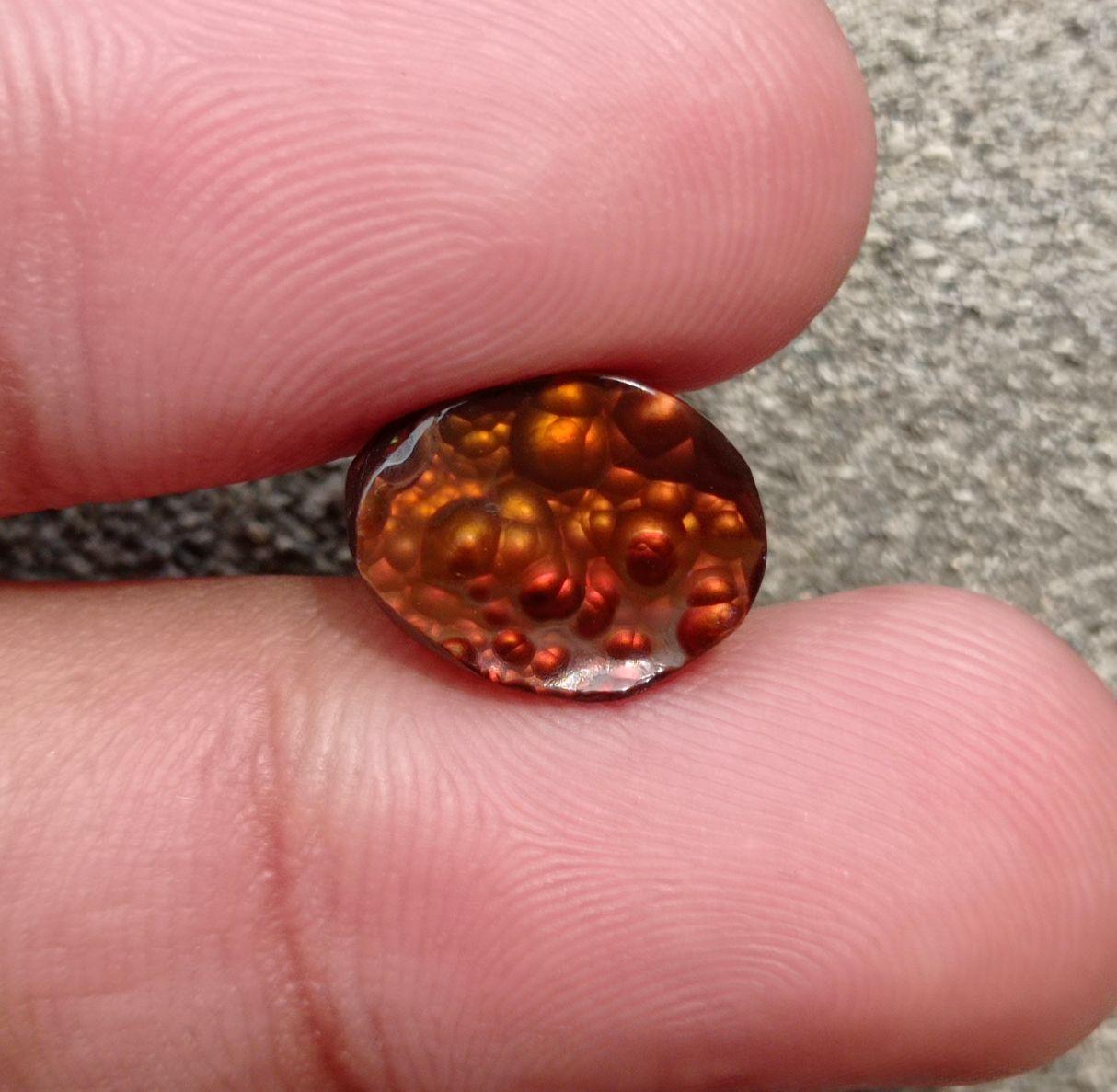 Unique Bubbly Rare Fire Agate Carving - Agata Da Fuego