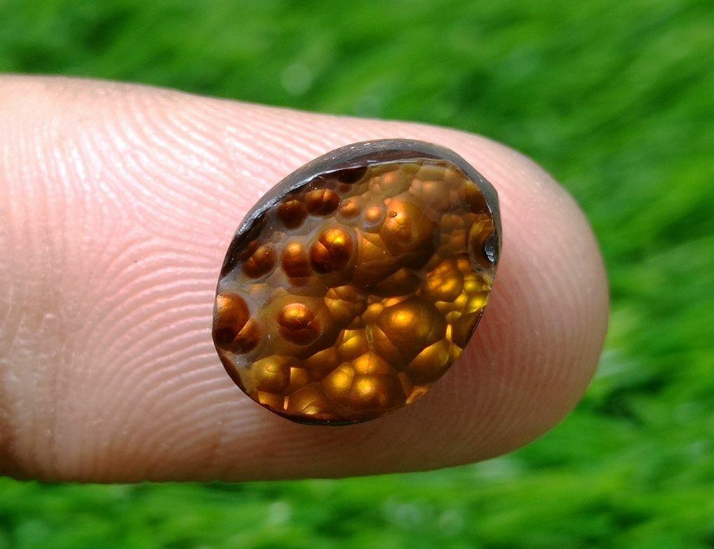 Unique Bubbly Rare Fire Agate Carving - Agata Da Fuego