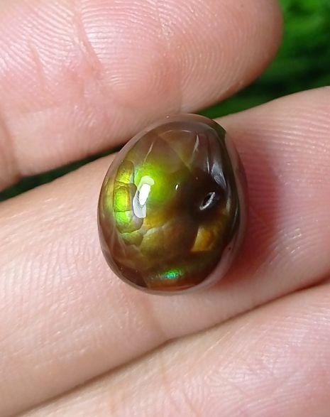 11ct Green Fire Agate,  Rare Fire Agate, Polished Fire Agate, Fire Agate Cabochon -  Dimensions 14x11xmm